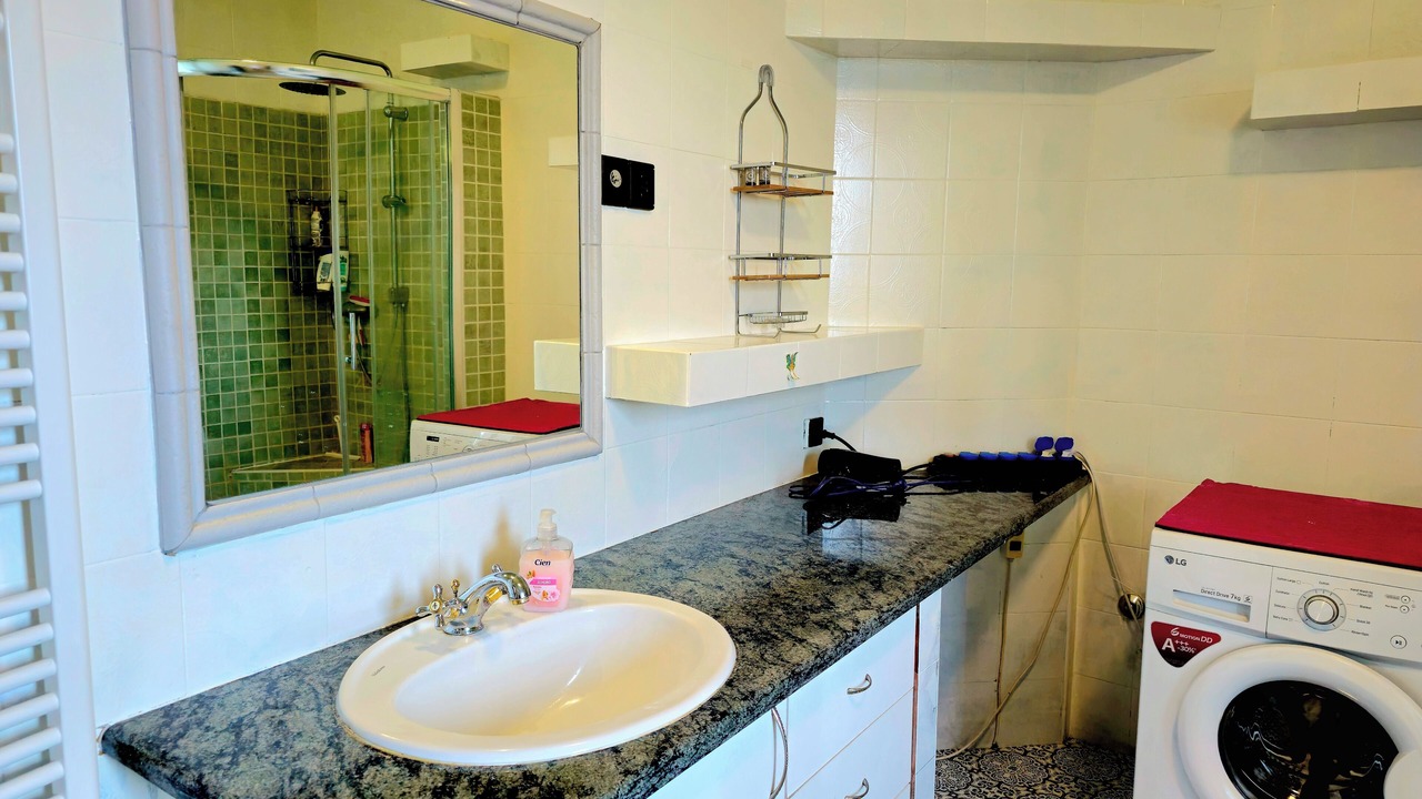 Photo of Bathroom in Pilisvorosvar