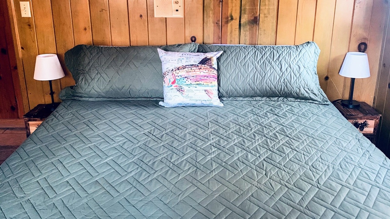 Photo of Bedroom in Ponderosa