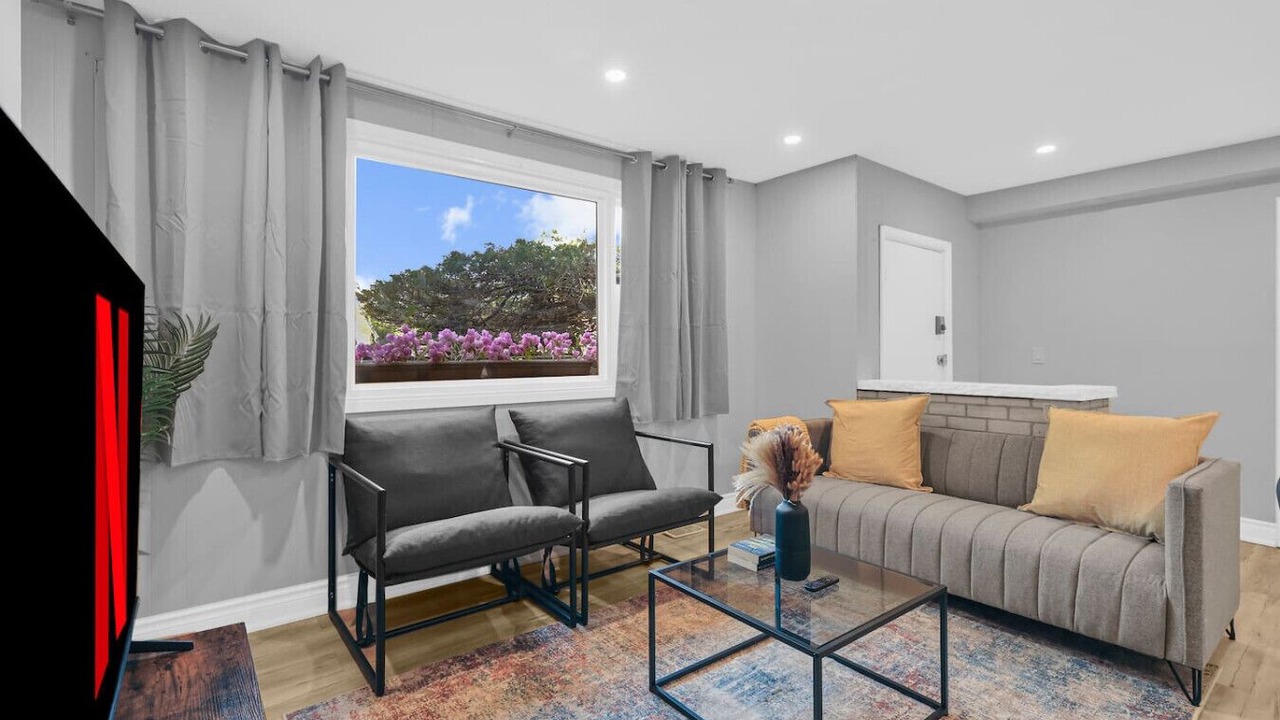 Photo of Livingroom in Whitby