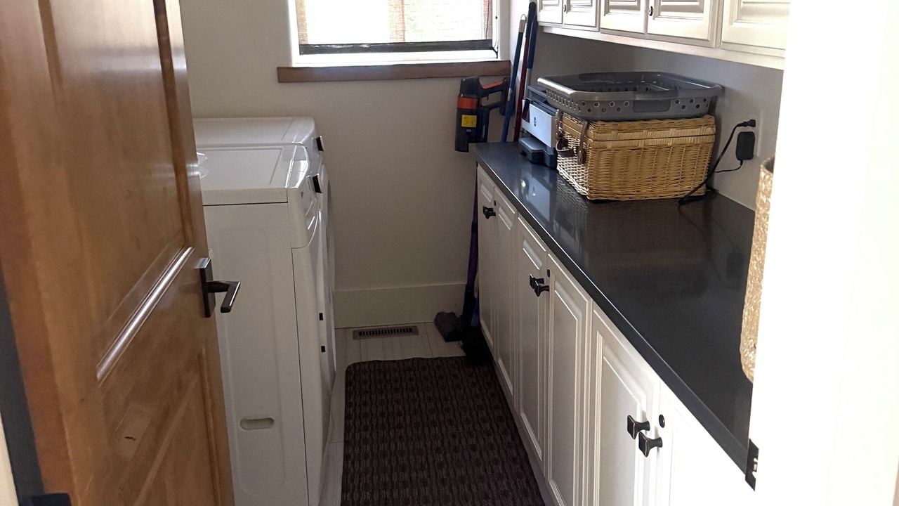 Photo of Bedroom in Mountain View Estates