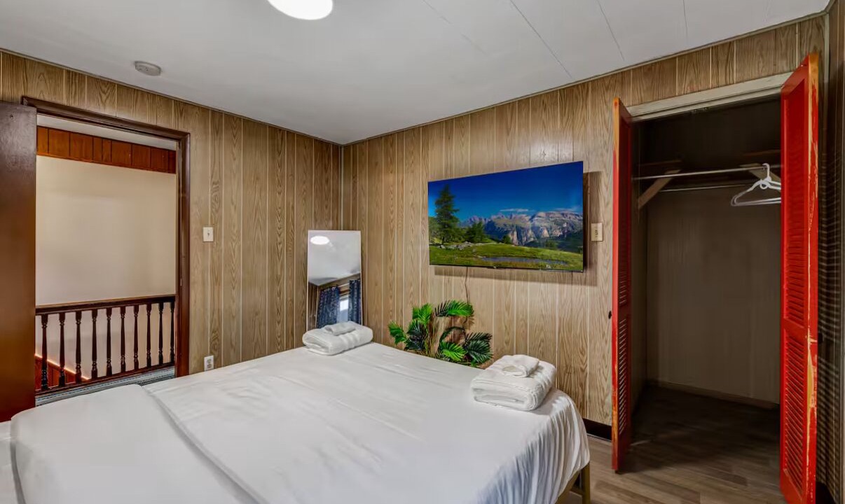 Photo of Bedroom in Niagara Falls