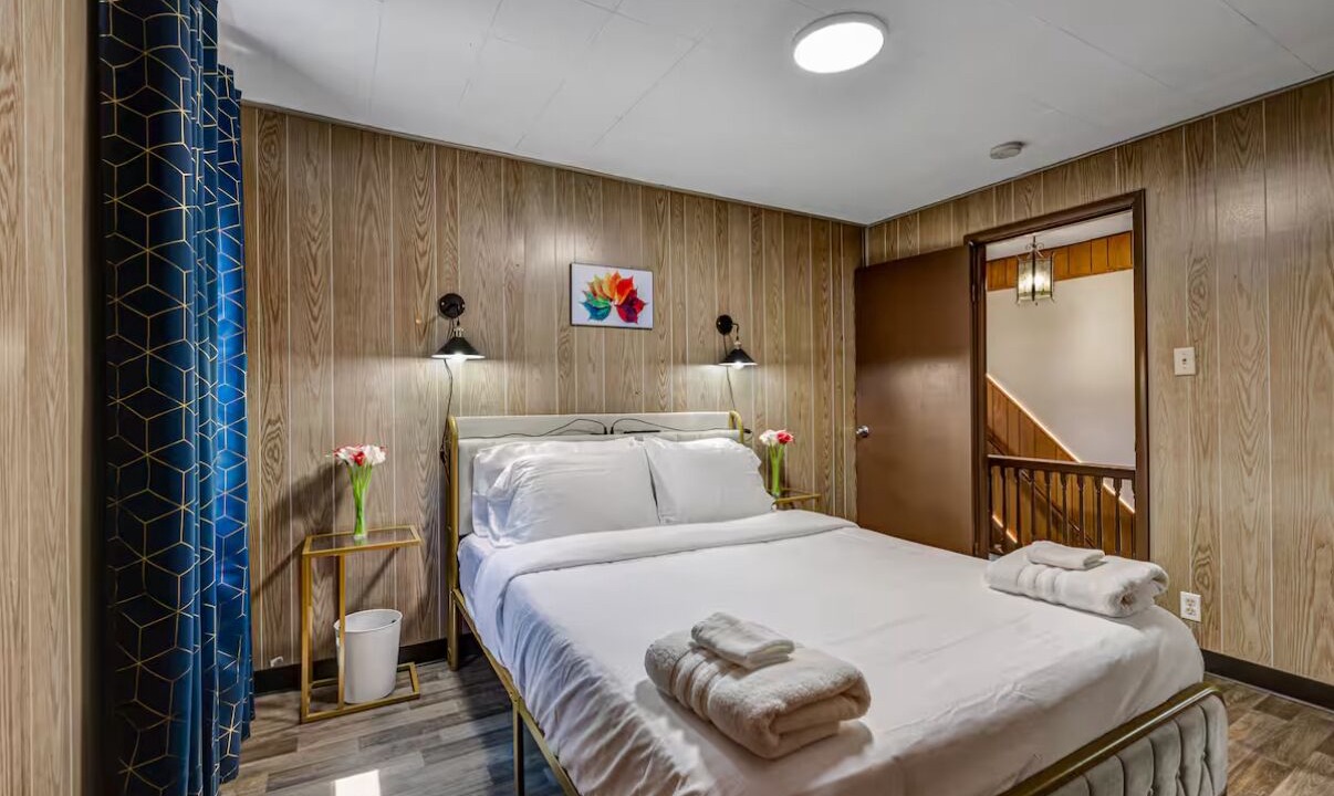 Photo of Bedroom in Niagara Falls