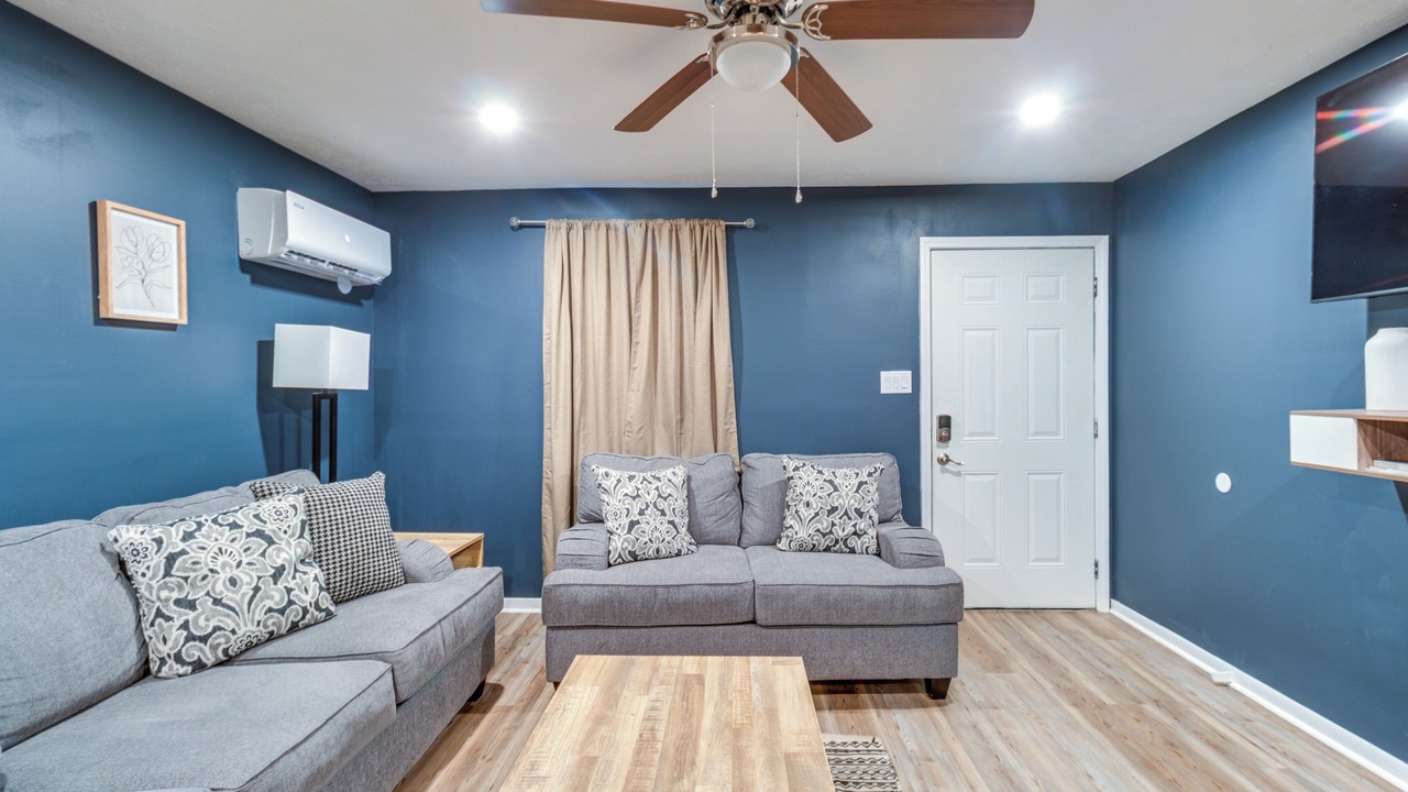 Photo of Livingroom in McComb