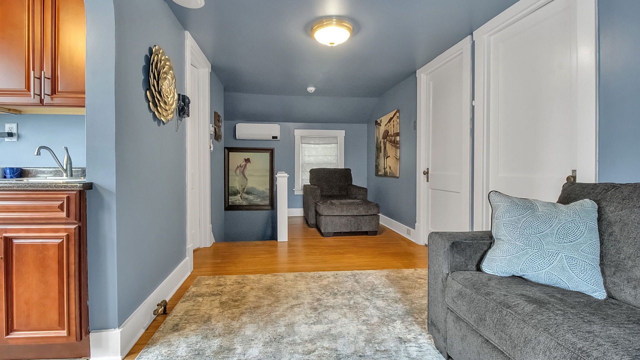 Photo of Livingroom in Lake Erie Beach
