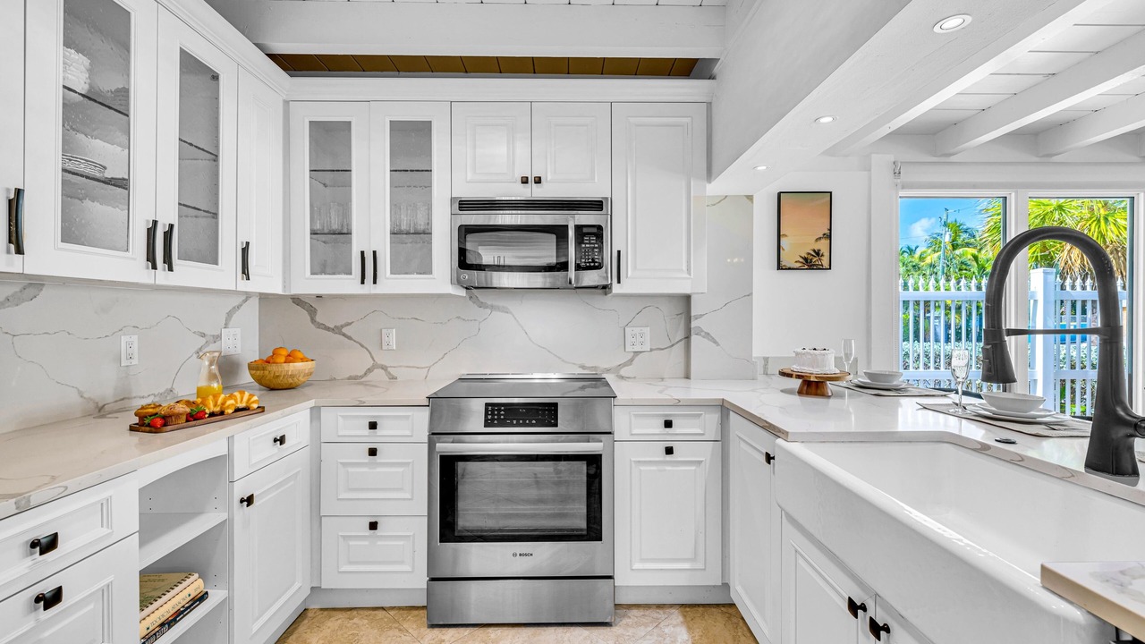 Photo of Kitchen in Lauderdale Beach