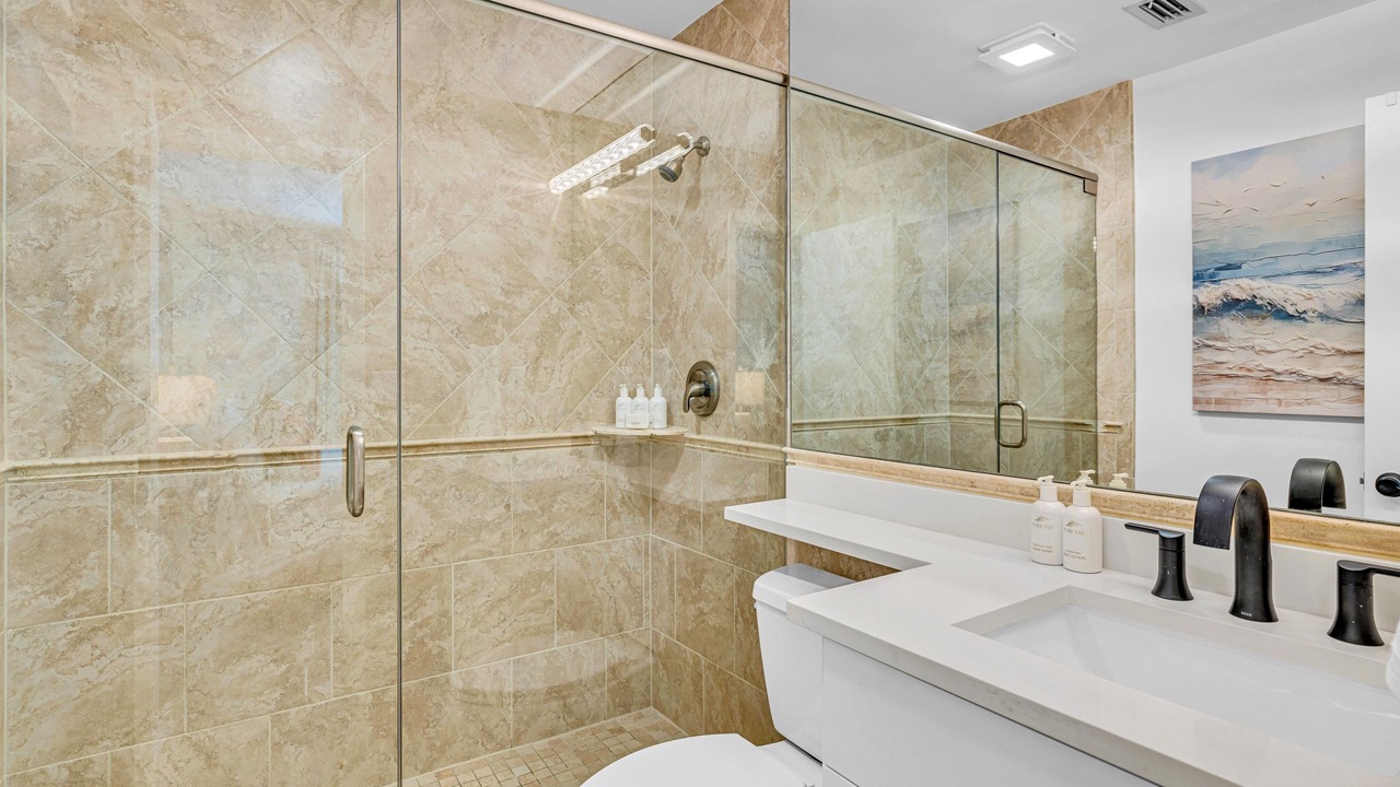 Photo of Bathroom in Lauderdale Beach