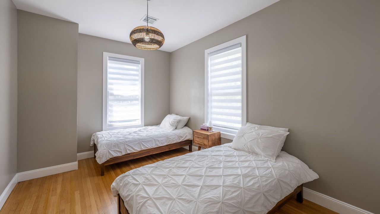 Photo of Bedroom in Roselle