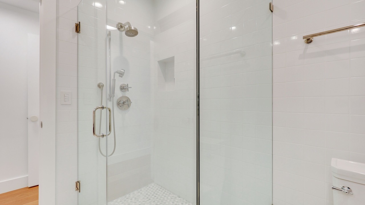 Photo of Bathroom in Biscayne Park