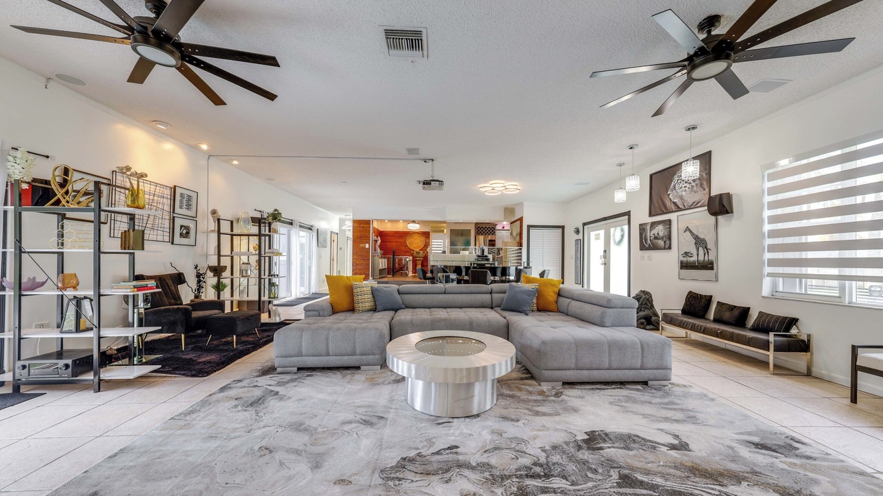 Photo of Livingroom in West Park