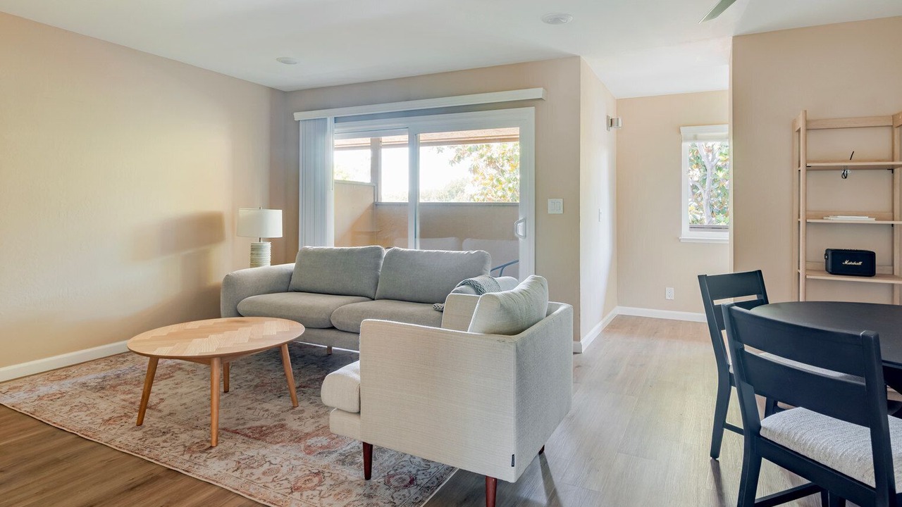Photo of Livingroom in Campbell