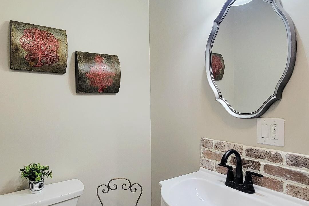 Photo of Bathroom in Cedar Bluff