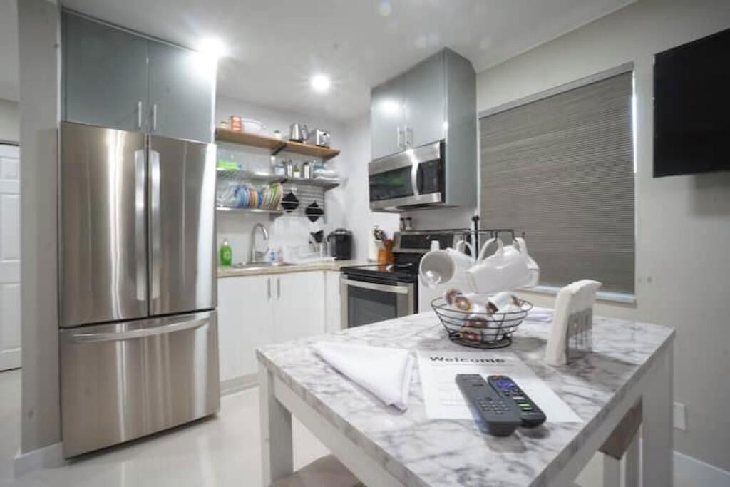 Photo of Kitchen in Santa Barbara Estates