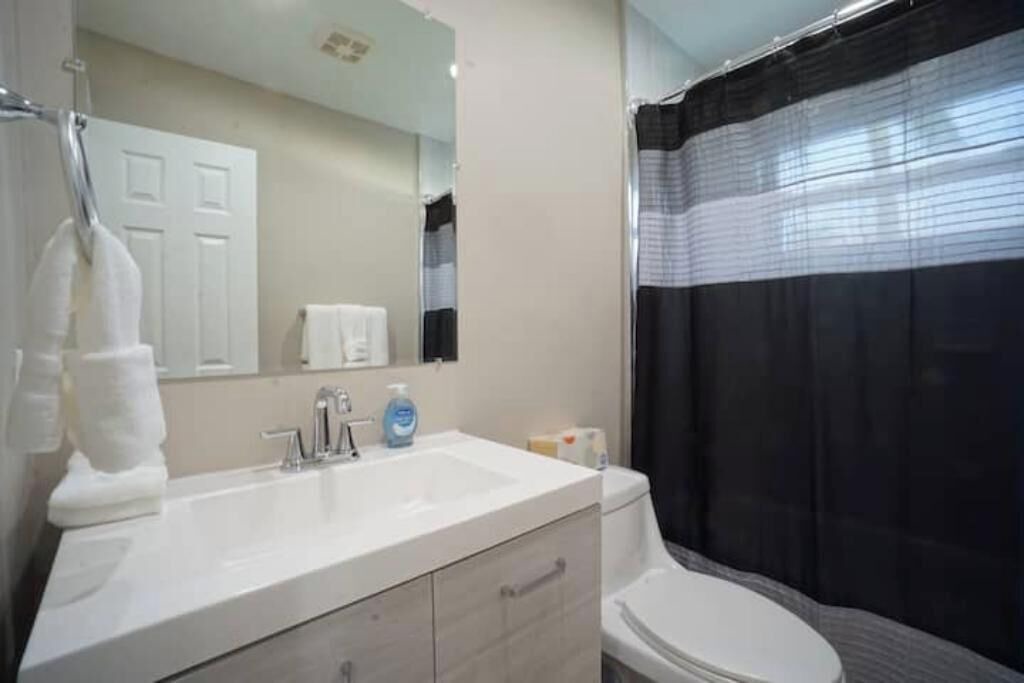Photo of Bathroom in Santa Barbara Estates