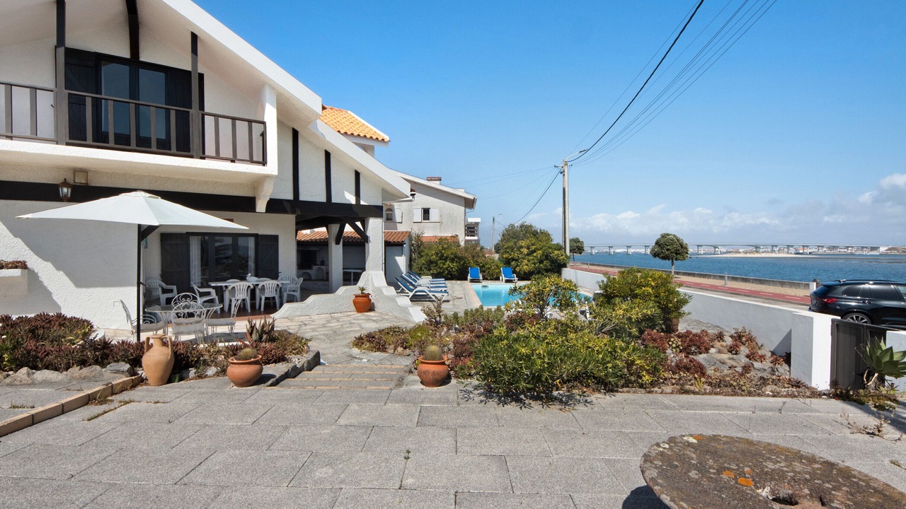 Photo of Outdoor in Barra
