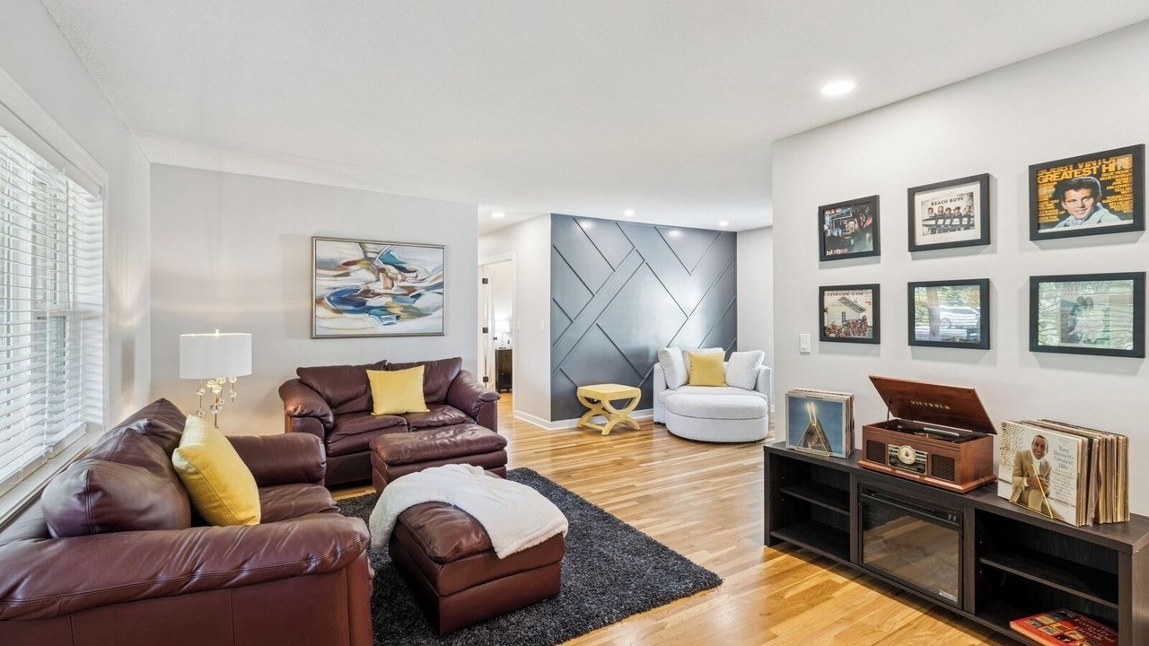 Photo of Bedroom in Windsor Heights