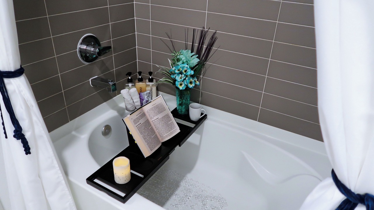 Photo of Bathroom in Deerwood