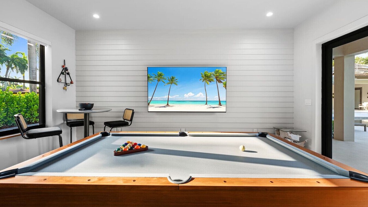 Photo of Bedroom in Golden Glades