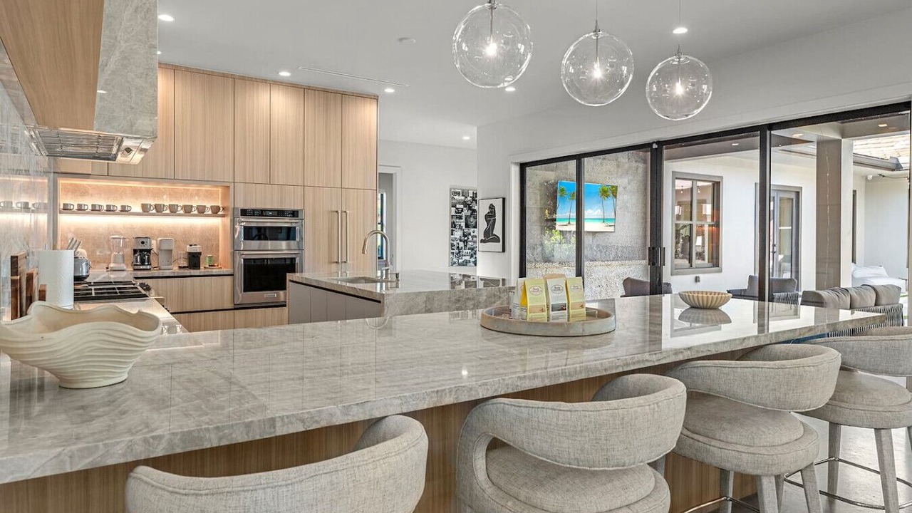 Photo of Kitchen in Golden Glades