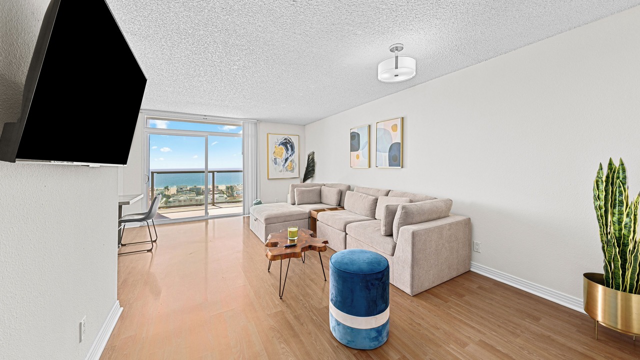 Photo of Livingroom in Marina Peninsula
