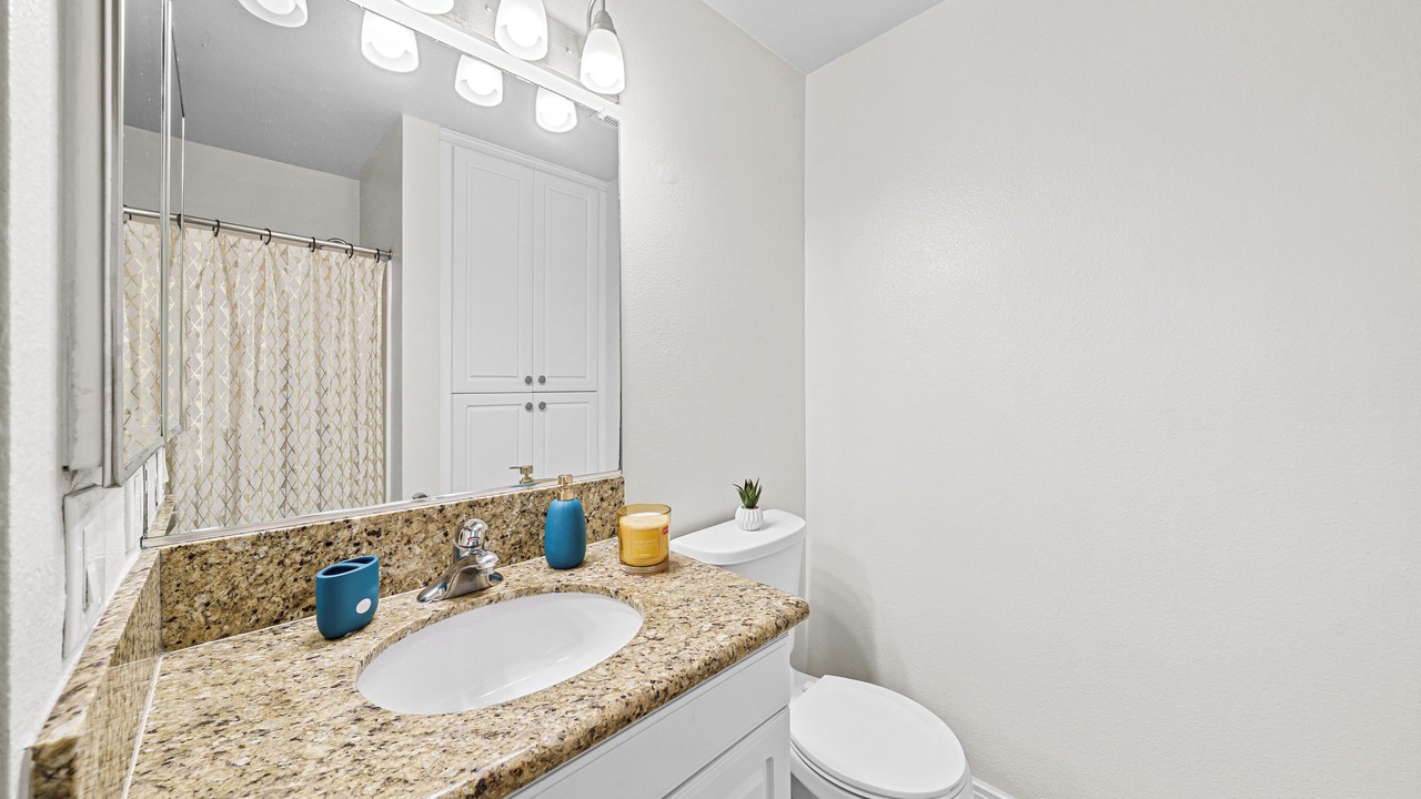 Photo of Bathroom in Marina Peninsula
