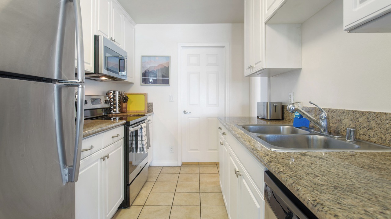 Photo of Kitchen in Marina Peninsula