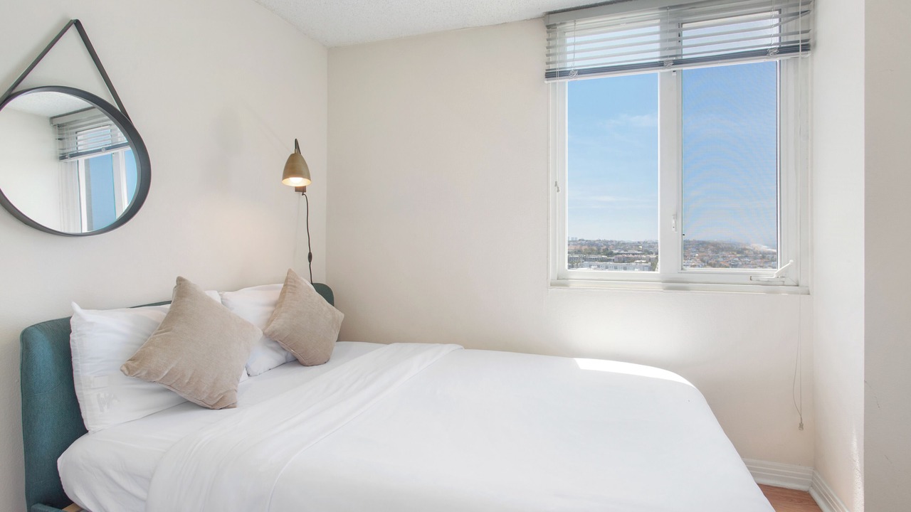Photo of Bedroom in Marina Peninsula