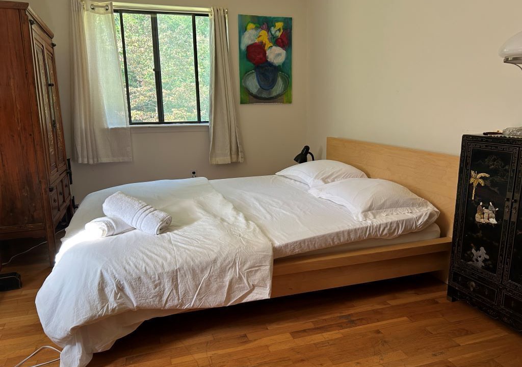 Photo of Bedroom in Croton-on-Hudson