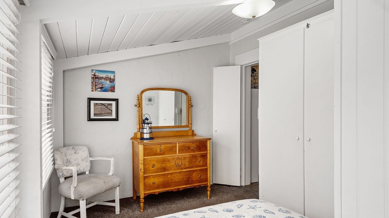 Photo of Bedroom in South Redondo