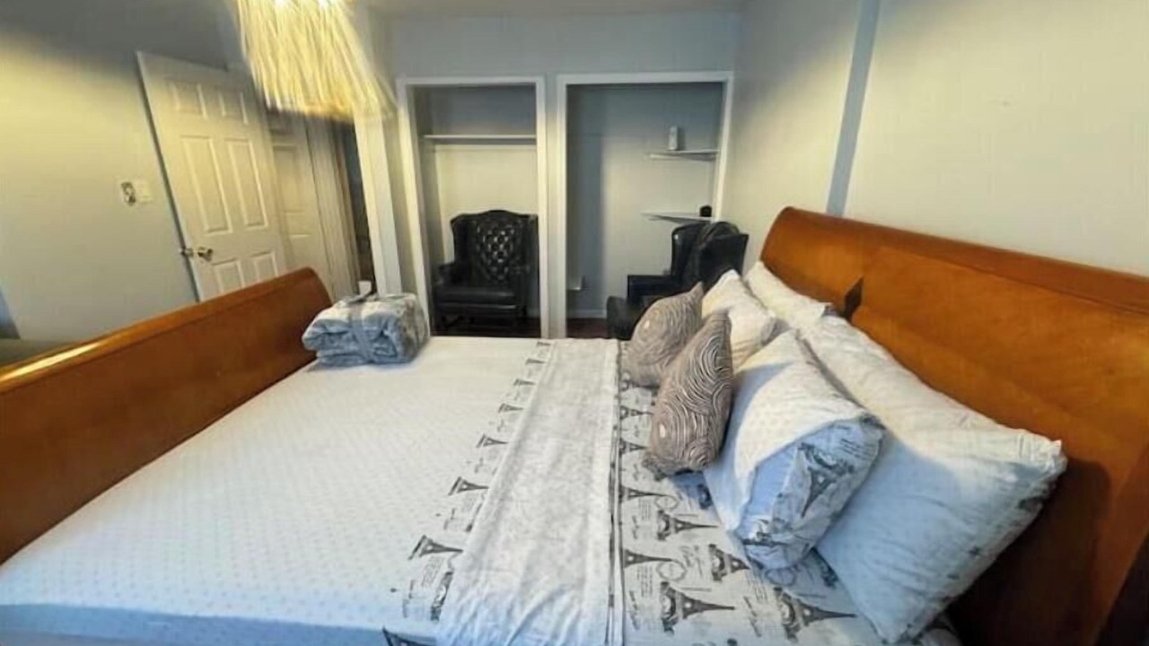 Photo of Bedroom in Guttenberg