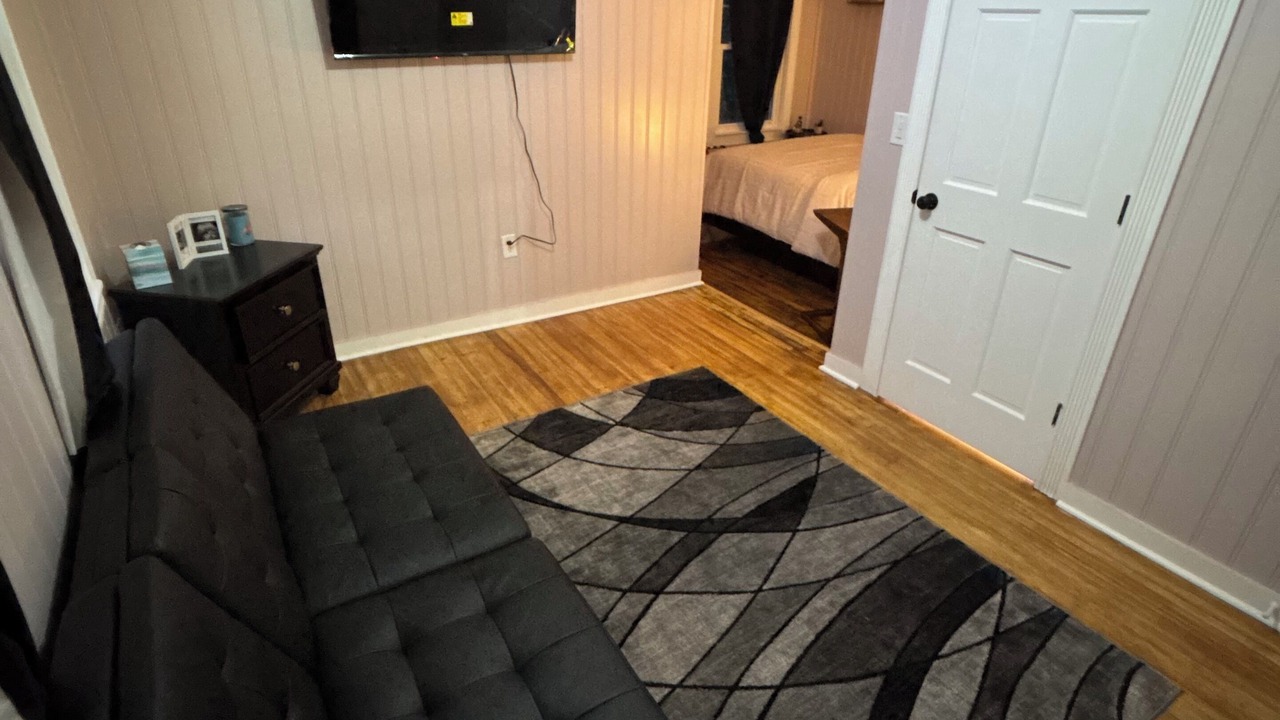 Photo of Bedroom in Hudson