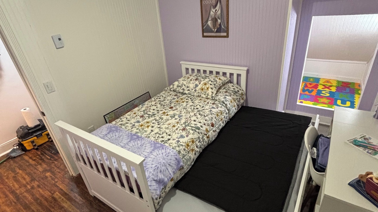 Photo of Bedroom in Hudson