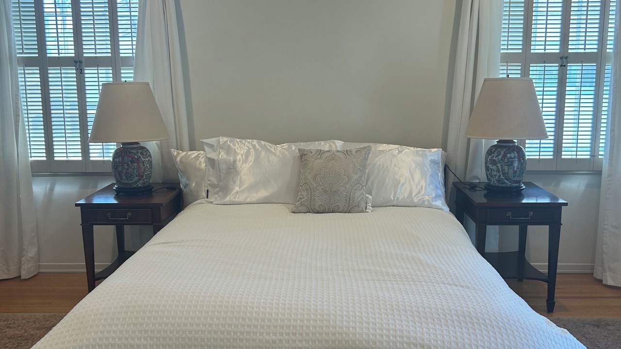 Photo of Bedroom in Mid City