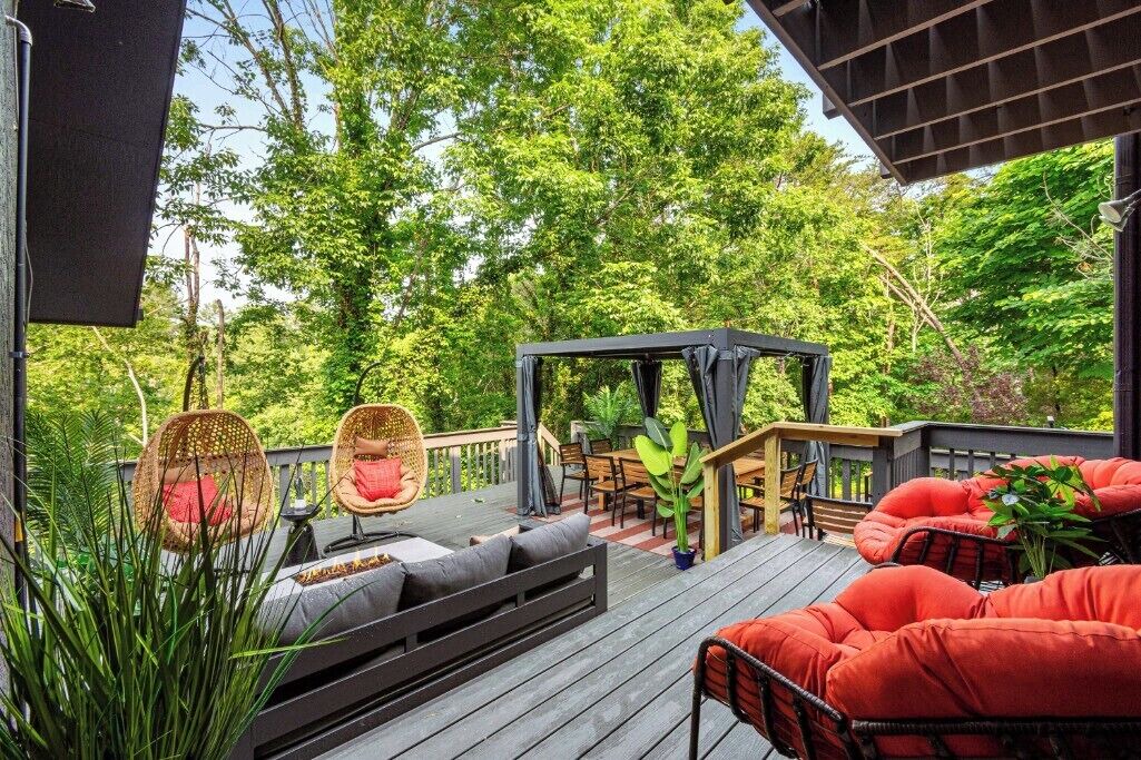 Photo of Patio Balcony in Asheville