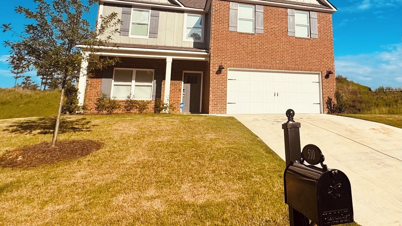 Photo of Outdoor in Calera