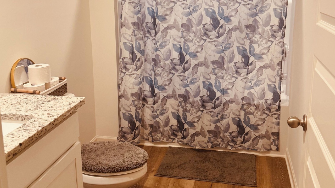 Photo of Bathroom in Calera