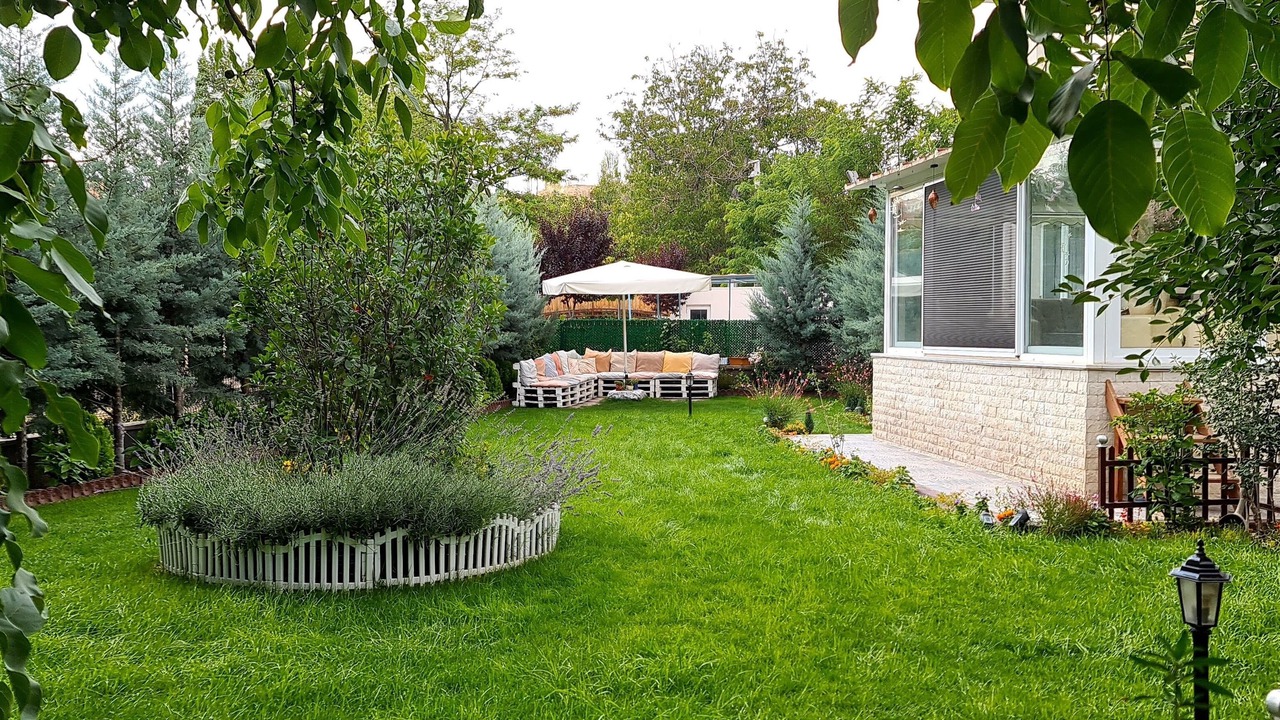 Photo of Outdoor in Nar