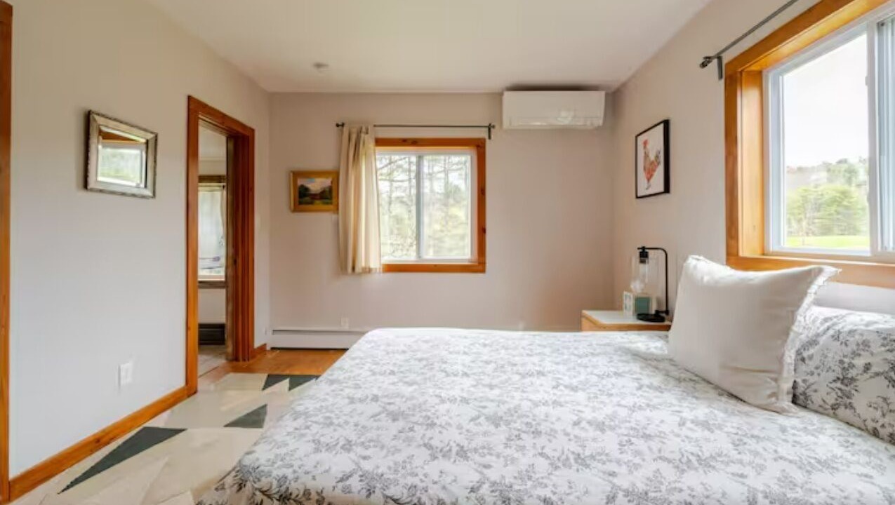 Photo of Bedroom in High Falls