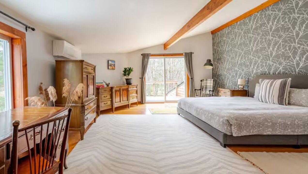 Photo of Bedroom in High Falls