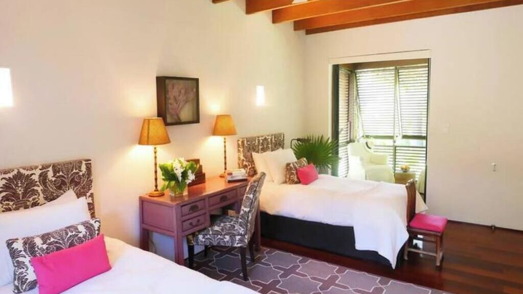 Photo of Bedroom in Dunmore Town