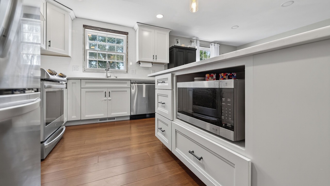 Photo of Kitchen in Clay