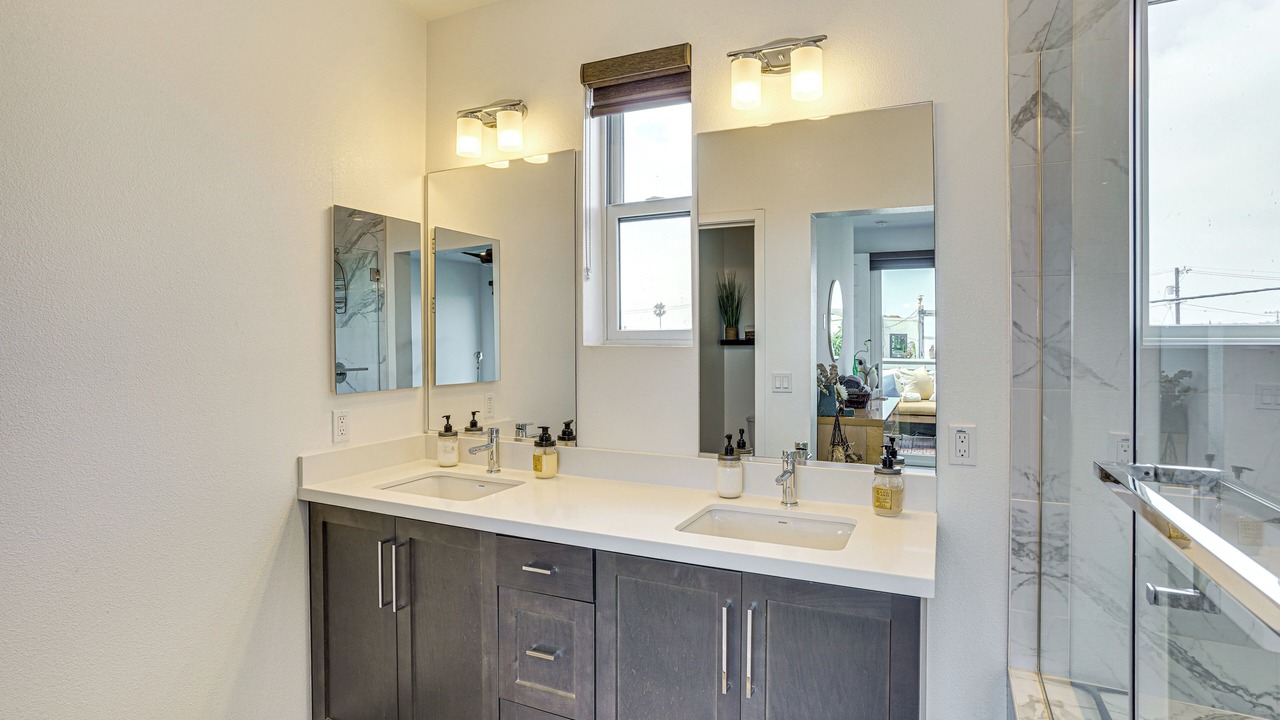 Photo of Bathroom in Central San Pedro