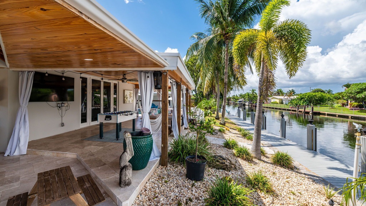 Photo of Patio Balcony in Imperial Point