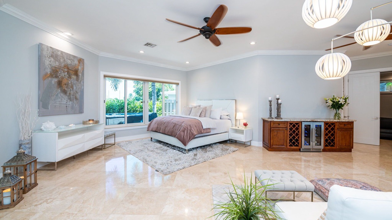 Photo of Bedroom in Imperial Point