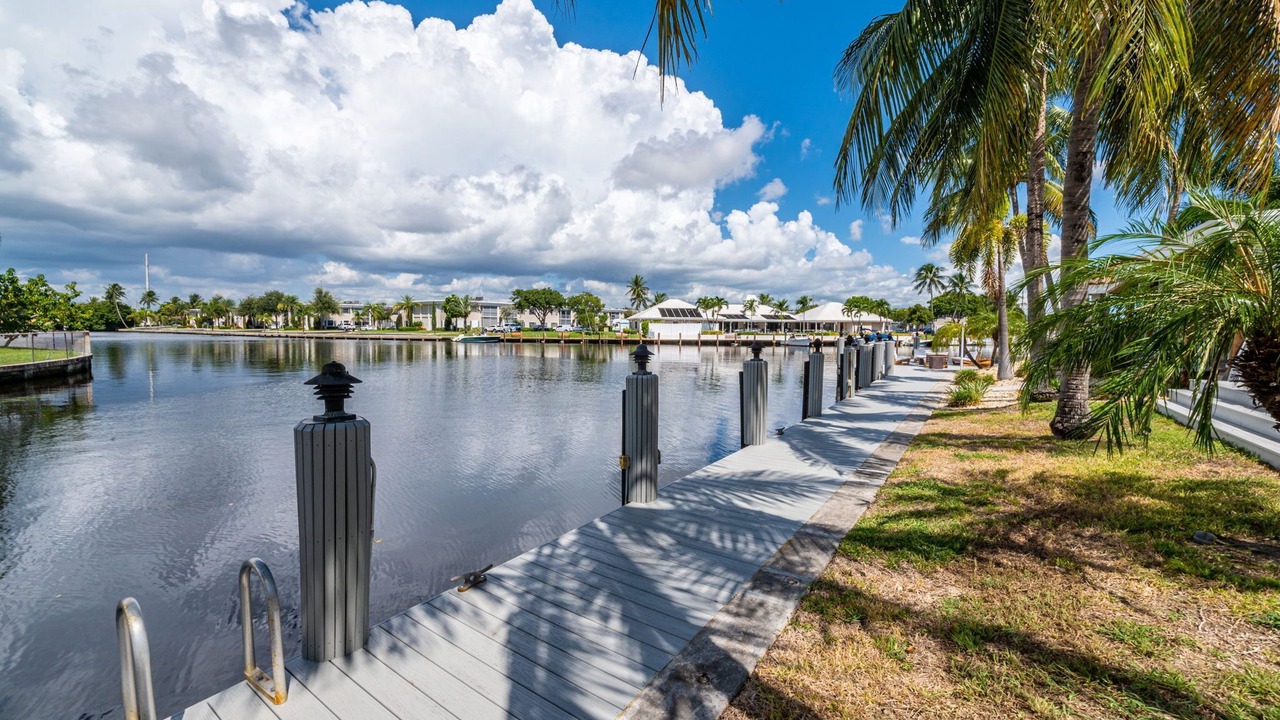 Photo of Outdoor in Imperial Point
