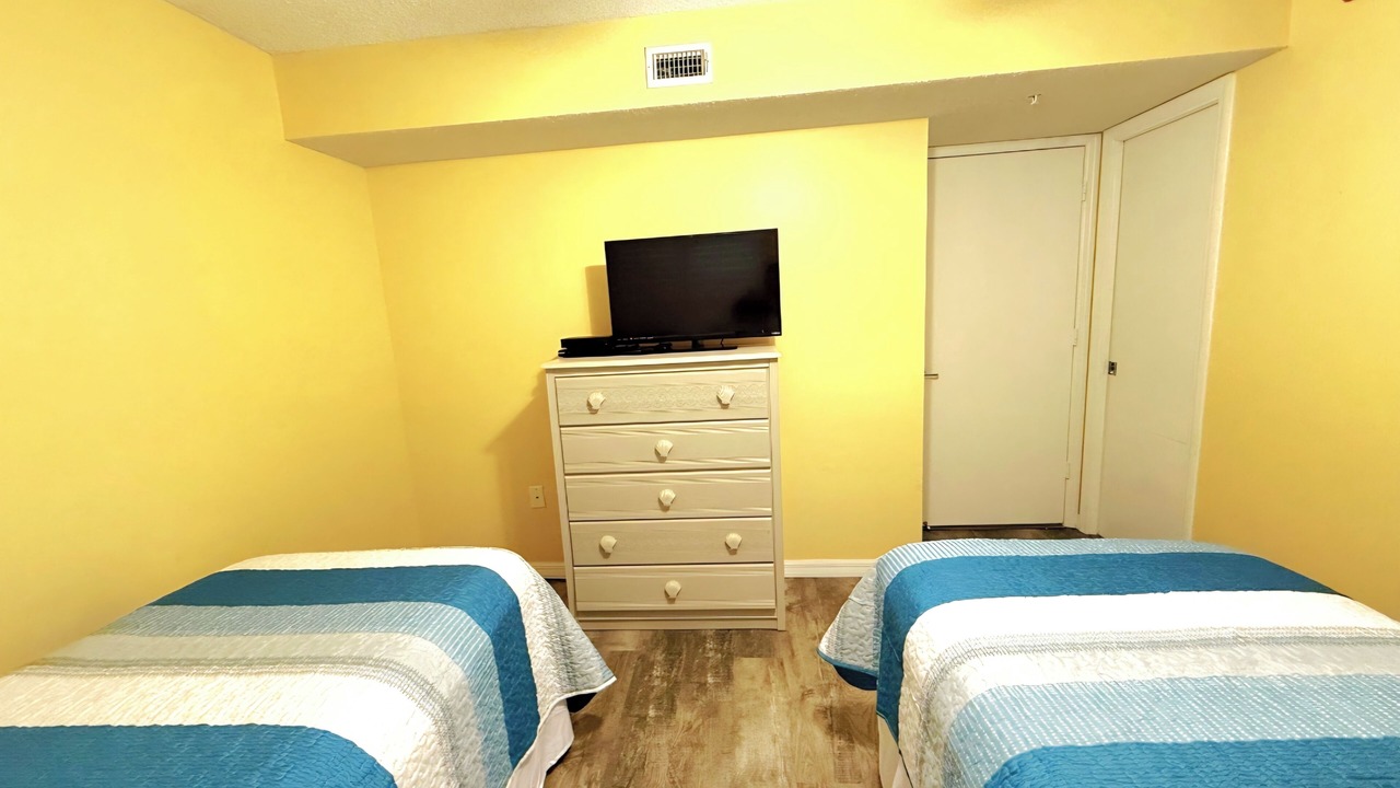 Photo of Bedroom in Sunny Shores