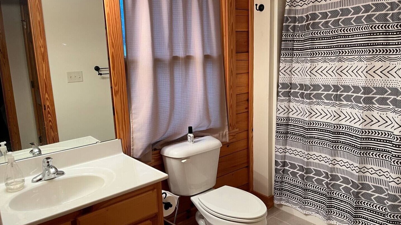 Photo of Bathroom in Wise