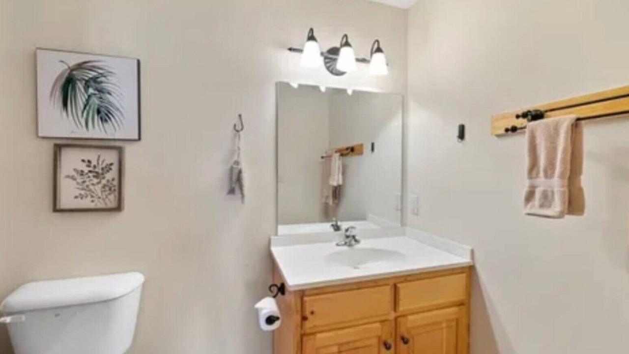 Photo of Bathroom in Wise