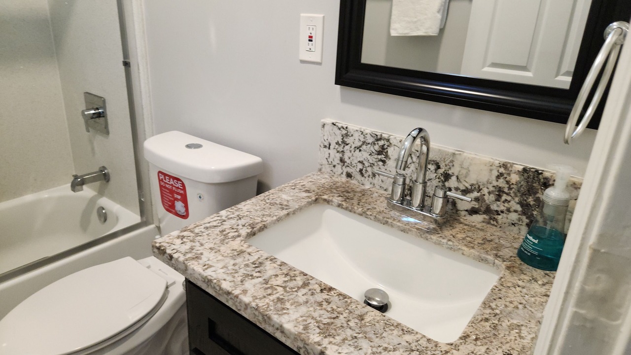 Photo of Bathroom in Los Angeles