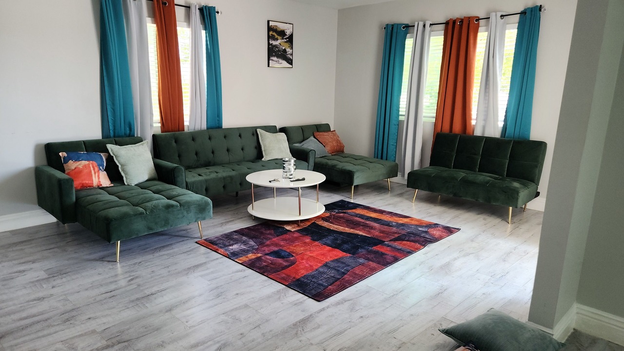 Photo of Livingroom in Los Angeles