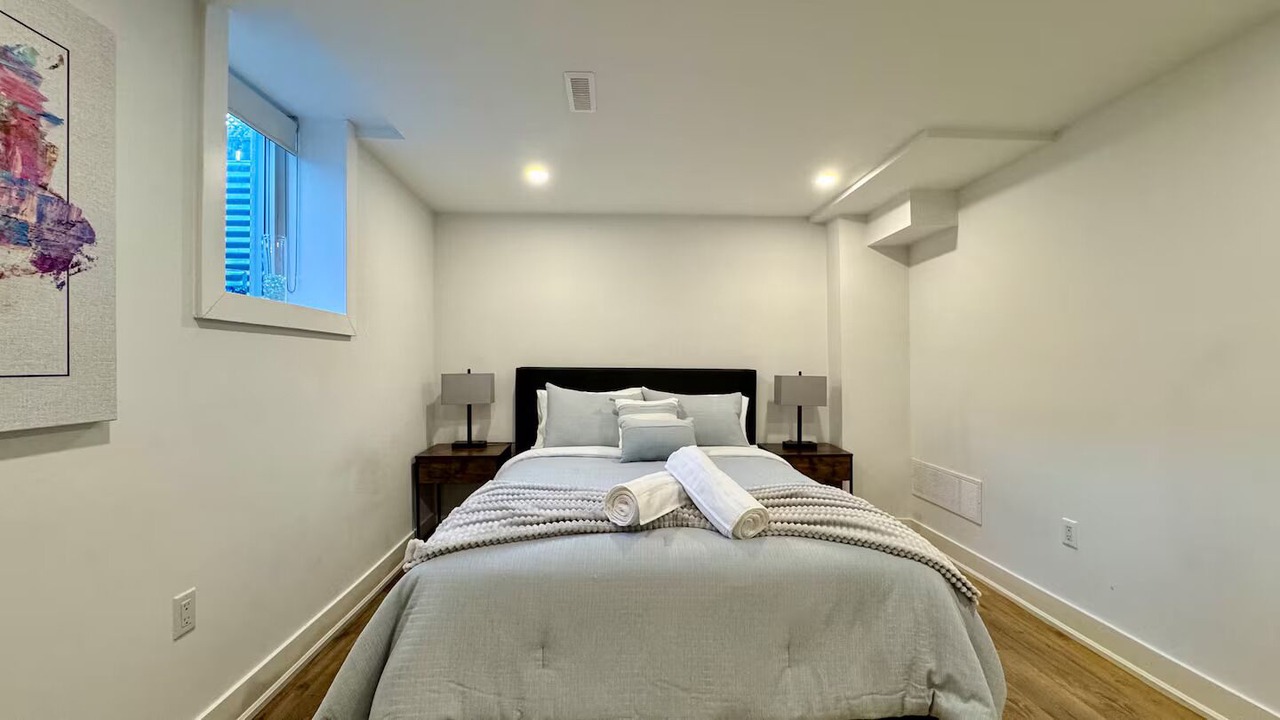 Photo of Bedroom in Erin Mills